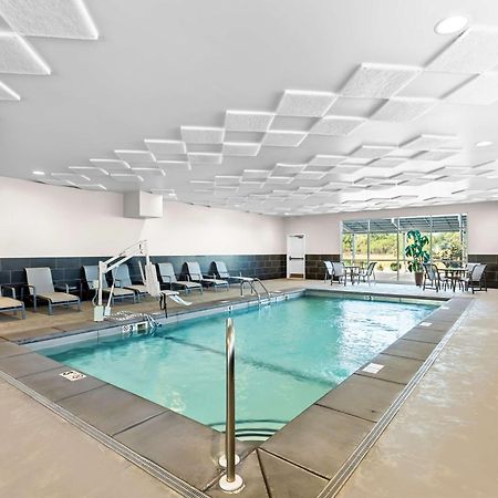 Best Western Plus Bolivar Hotel & Suites Екстер'єр фото