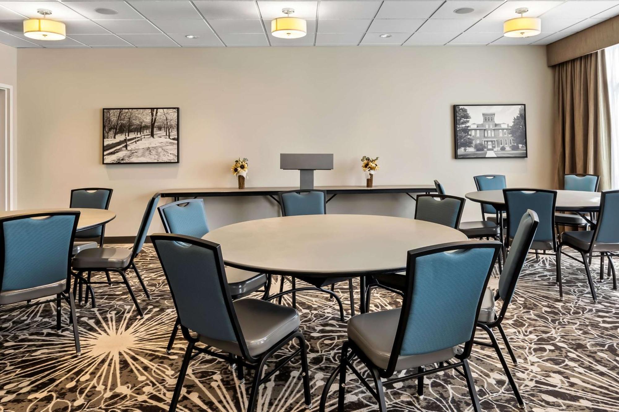 Best Western Plus Bolivar Hotel & Suites Екстер'єр фото