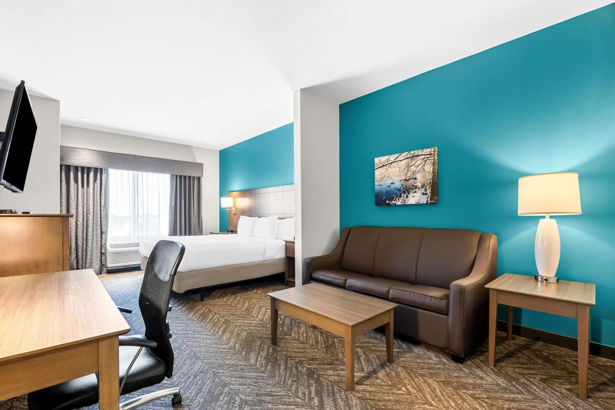 Best Western Plus Bolivar Hotel & Suites Екстер'єр фото
